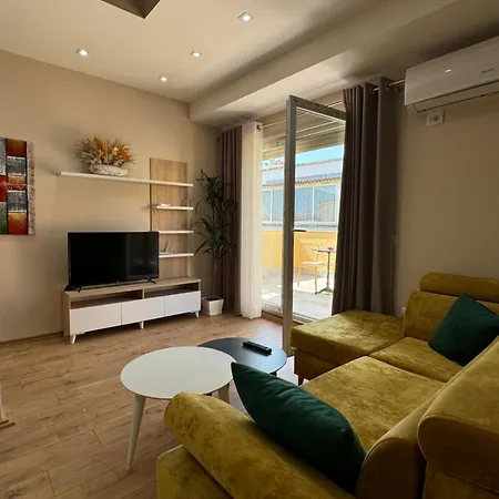 Haris Apartamento Tirana