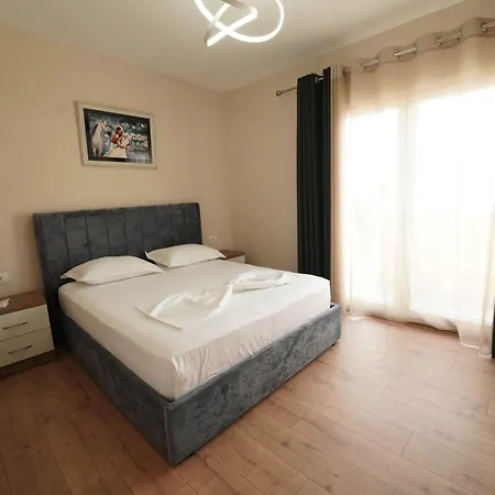 Haris Apartamento Tirana