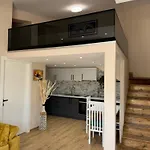 Haris Apartamento