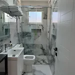 Apartament Haris *