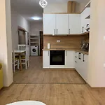 Apartament Haris