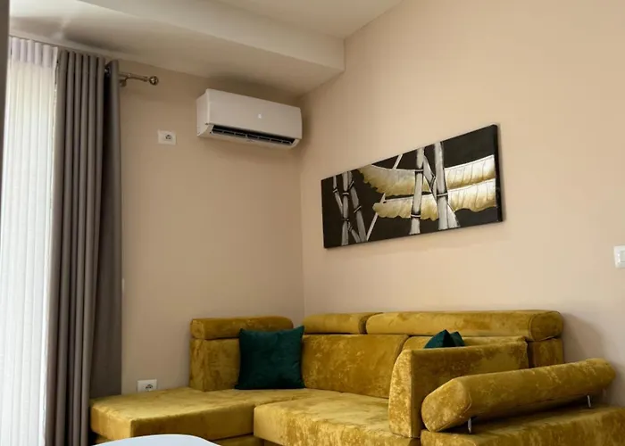 Apartment Haris *