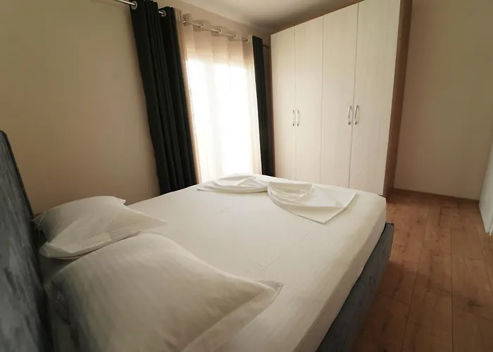 Haris Apartment *